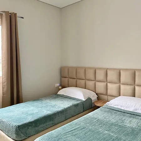 Penthouse In アパート Sarandë